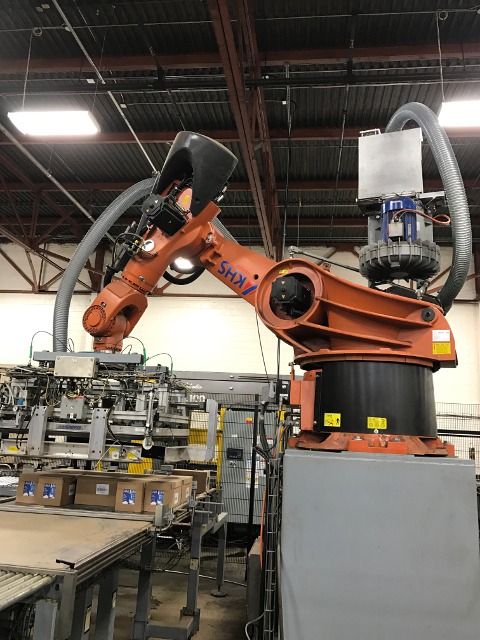 Kuka robot: palletizing